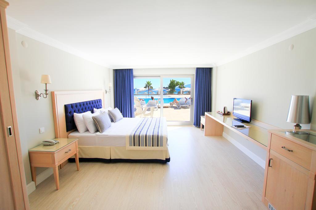 Palm Bay Beach Hotel Emecik 外观 照片