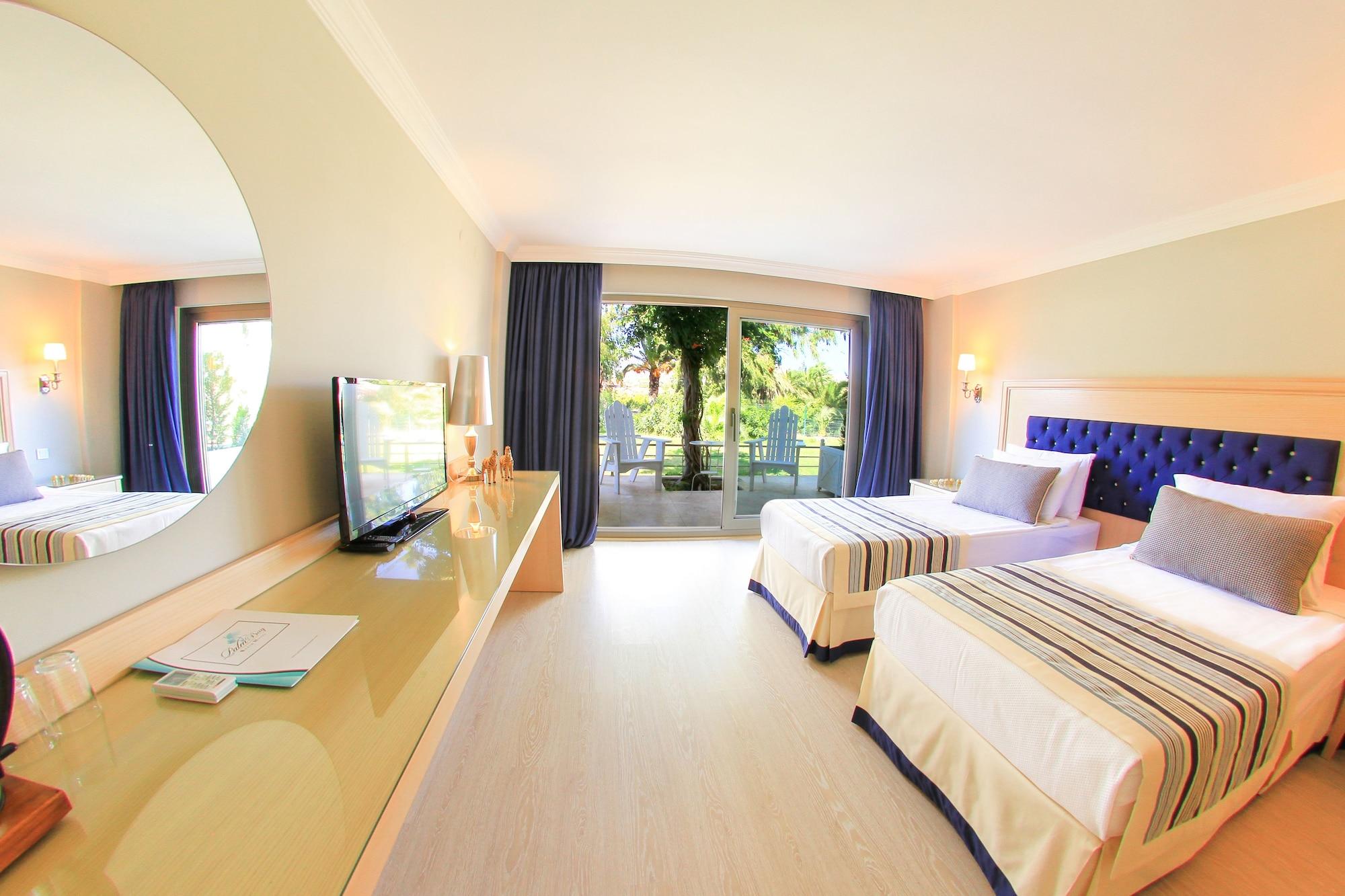 Palm Bay Beach Hotel Emecik 外观 照片