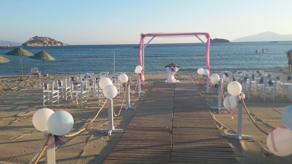 Palm Bay Beach Hotel Emecik 外观 照片