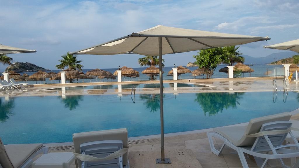 Palm Bay Beach Hotel Emecik 外观 照片