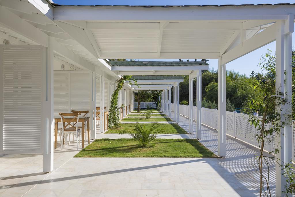 Palm Bay Beach Hotel Emecik 外观 照片