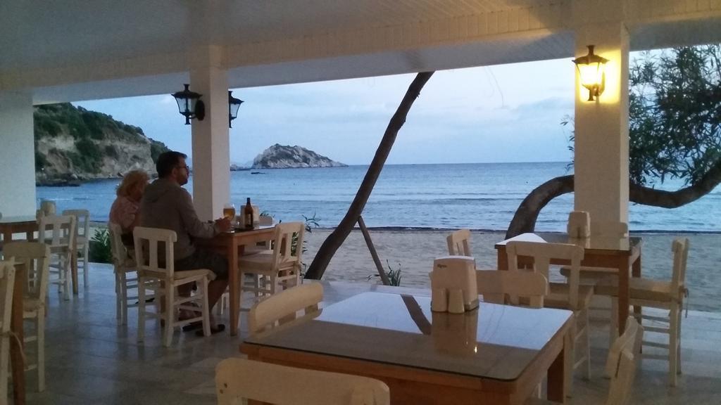 Palm Bay Beach Hotel Emecik 外观 照片